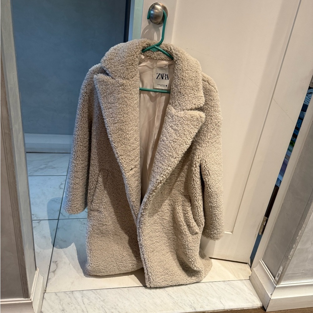 Zara Women's Beige Teddy Jacket